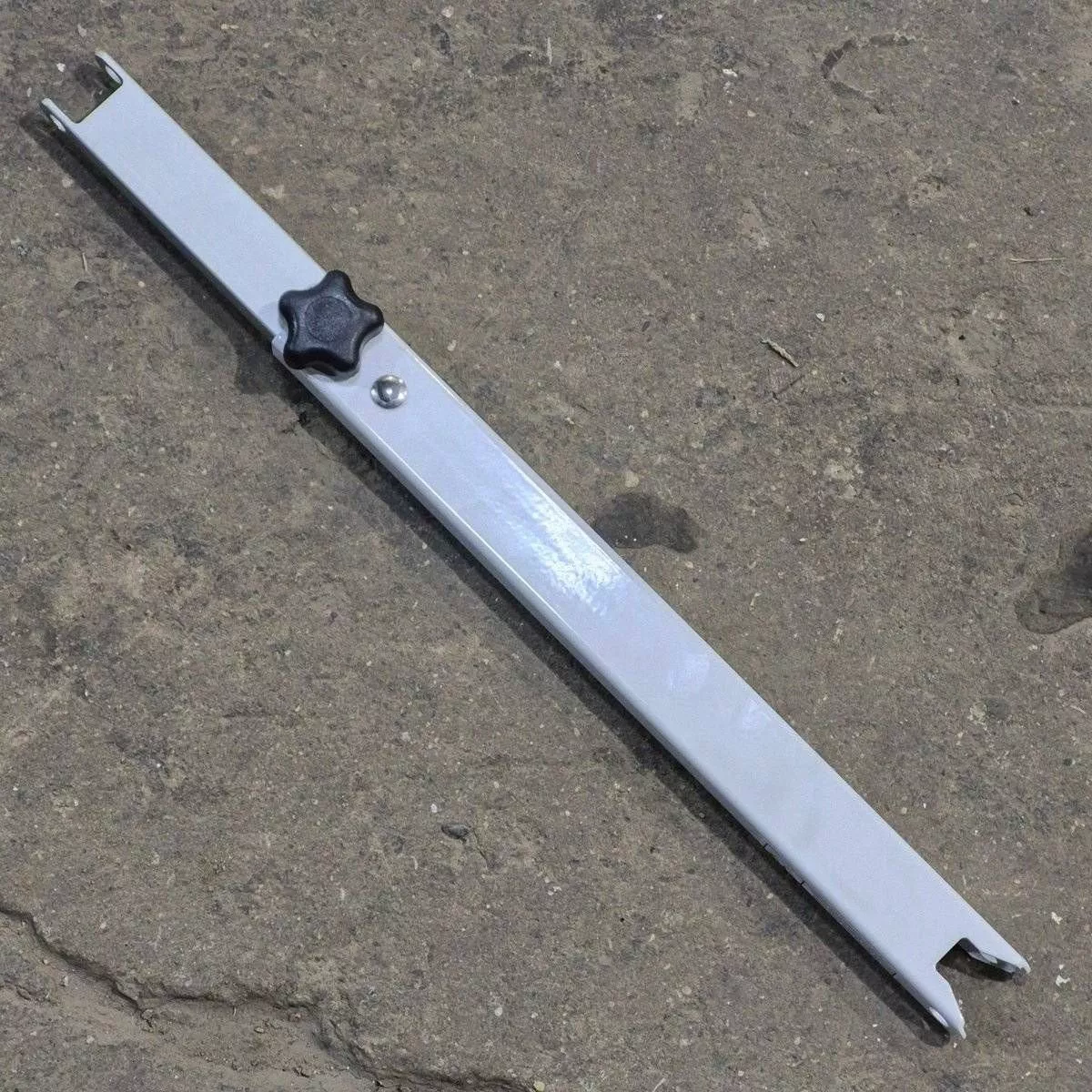 Used Dometic Awning Adjustable Pitch Arm, White/ Silver, 20 3/4" to 30 1/8" - 9100 Series